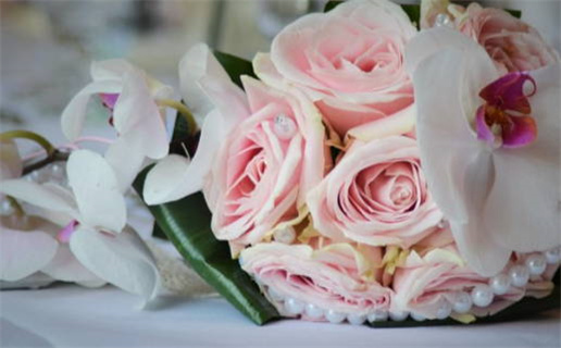 苦情痣与感情运势的深度解析,免费算命_苦情痣代表什么意思