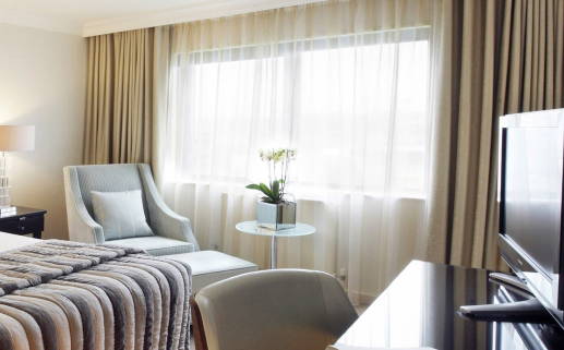 2026年04月28日乔迁黄历查询