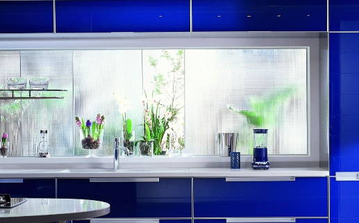 2028年05月13日乔迁黄历查询