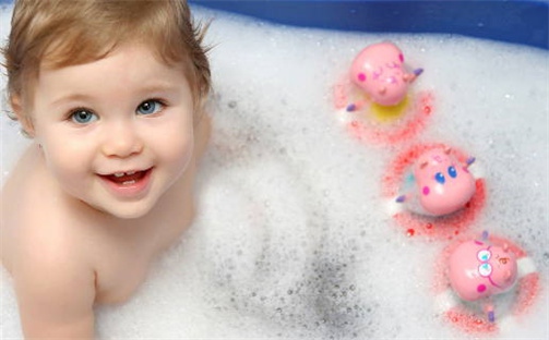 5个梁姓优美大方的女孩名字推荐，附五行分析