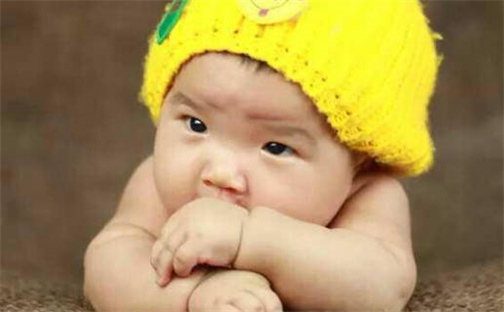 吴姓温柔甜美的男生名字