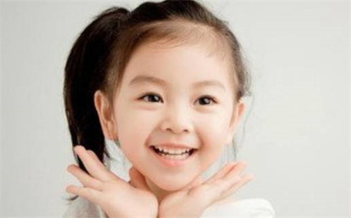 梁姓女孩子取名