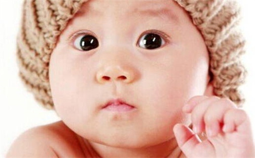 张姓2026年05月15日出生的女孩子五行缺什么？如何科学取名