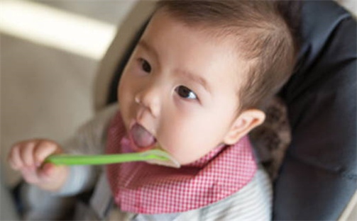 王姓男宝宝取名大全：2026年06月14日出生的宝宝名字推荐