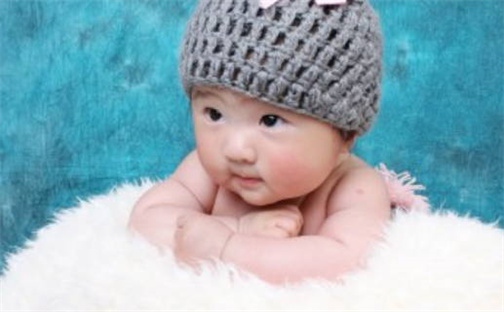 陈姓男宝稳重大气名字精选471个，好听有寓意