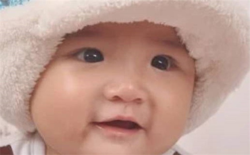 周姓女孩子取名